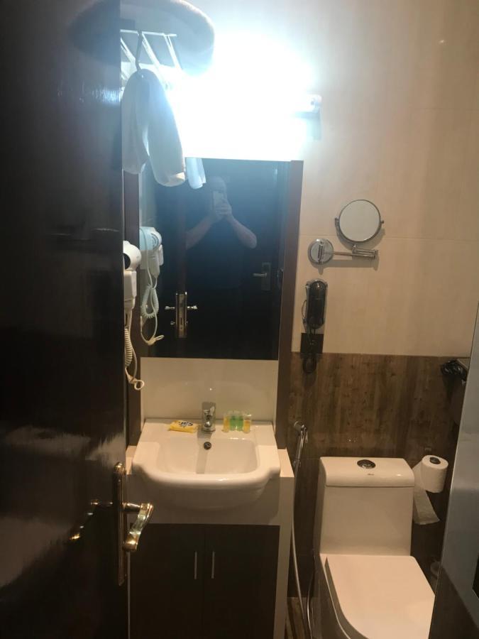 Castle Hotel Basra Екстериор снимка