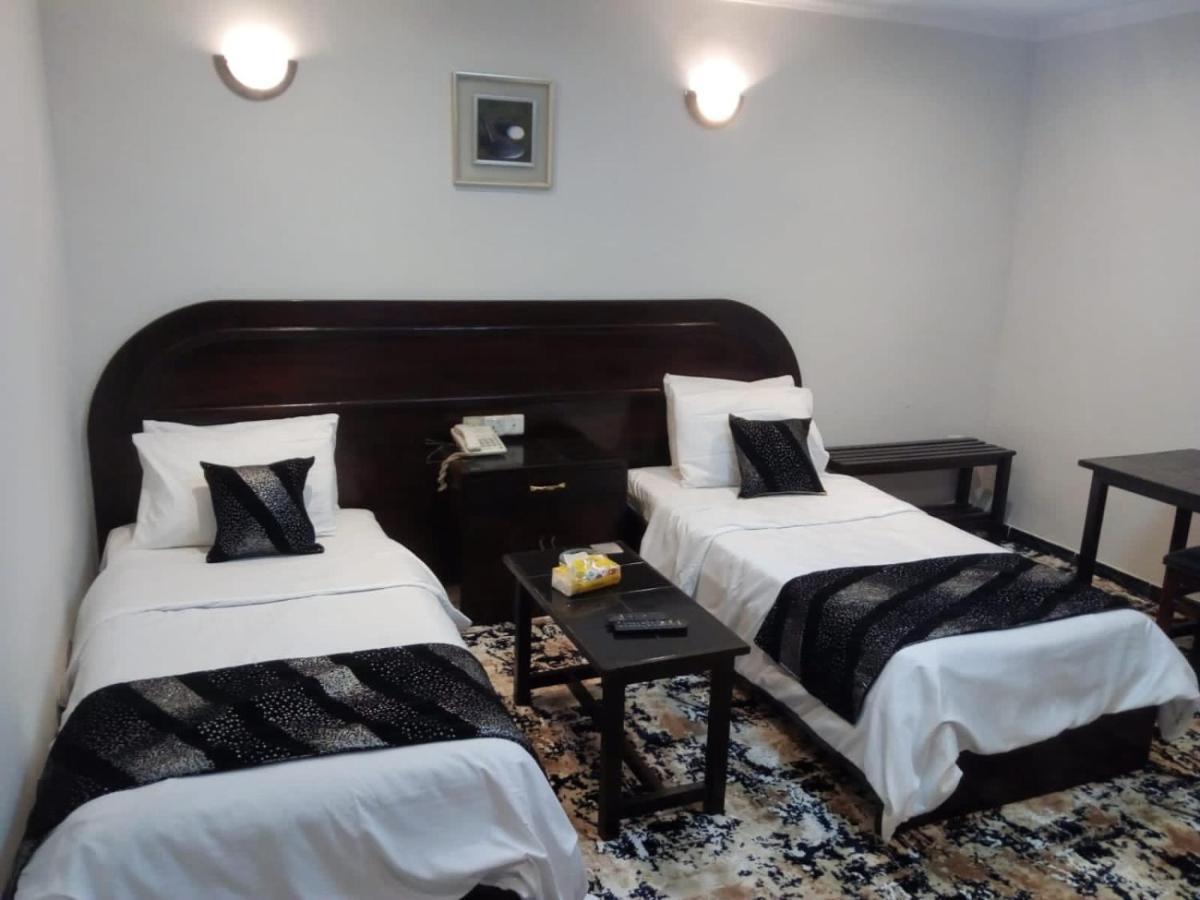 Castle Hotel Basra Екстериор снимка
