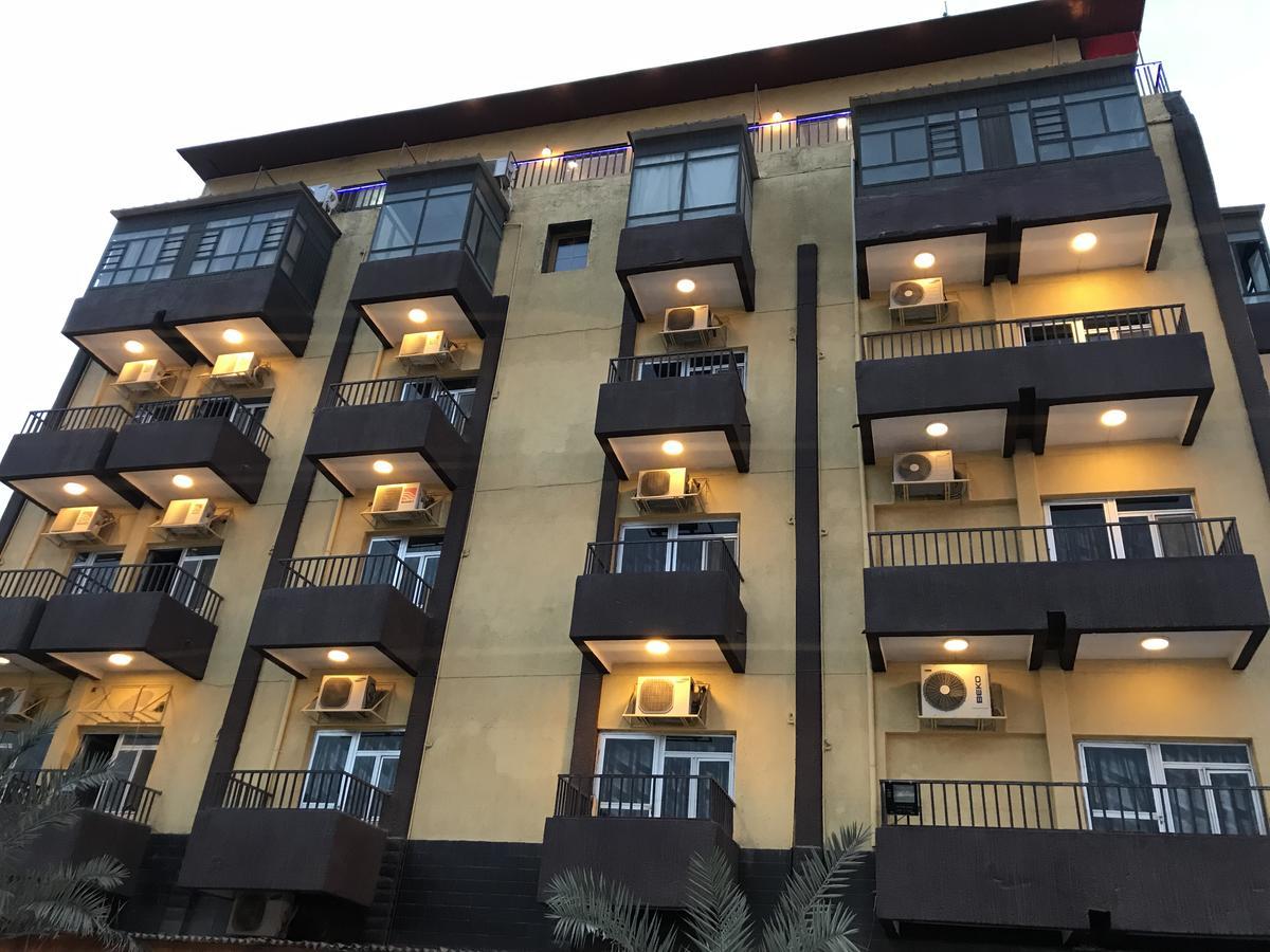 Castle Hotel Basra Екстериор снимка